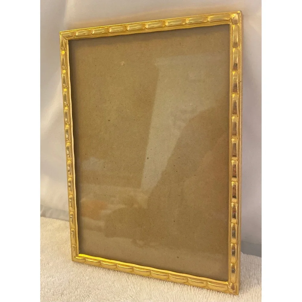 Vintage Gold Tone 5x7 Picture Frame Textured Bamboo Beaded Border Tabletop Wall